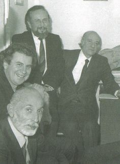 μανος κατράκης