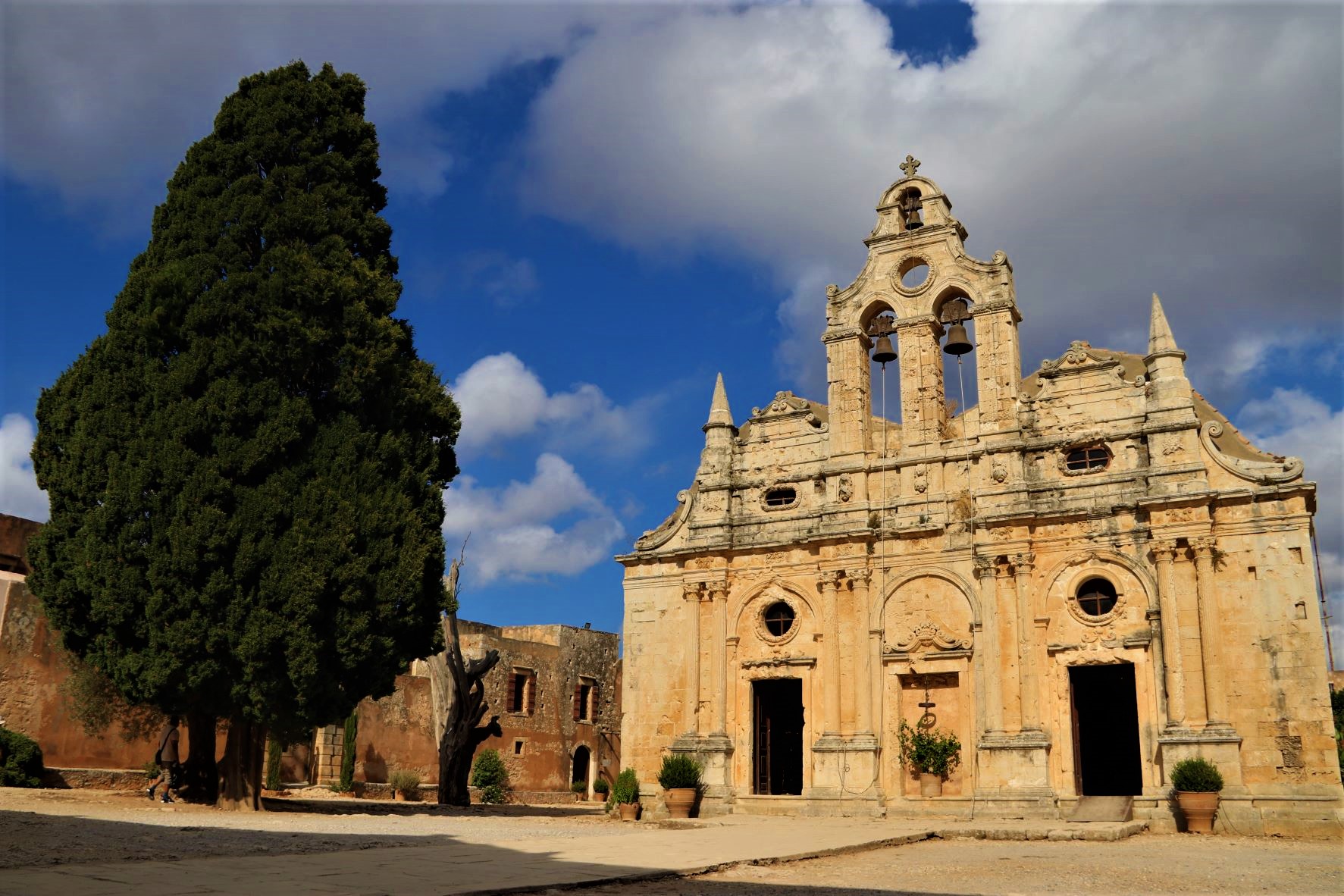 Tο Ολοκαύτωμα του Αρκαδίου… 