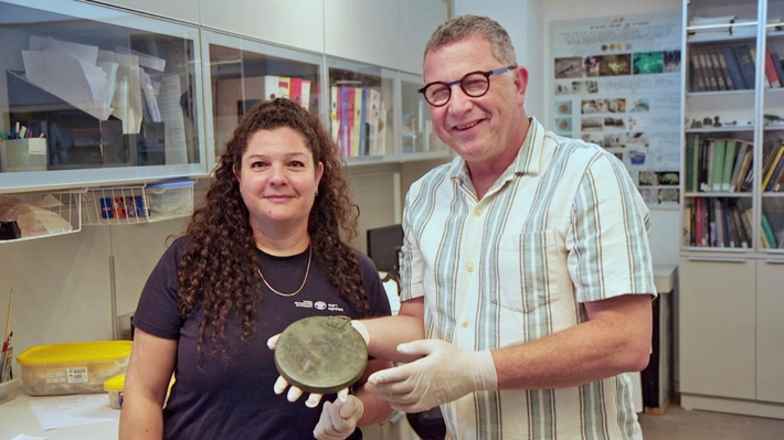 Αρχαιολόγοι στο Ισραήλ ανακάλυψαν ασύλητο τάφο αρχαίας Ελληνίδας εταίρας