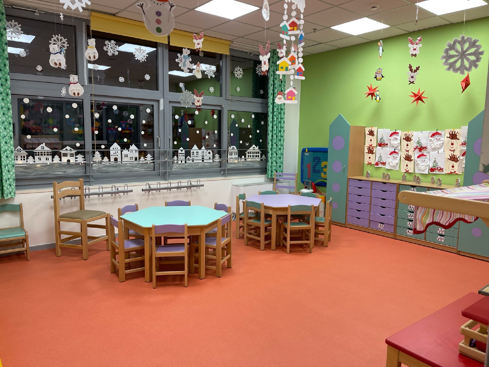 βρεφονηπιακός