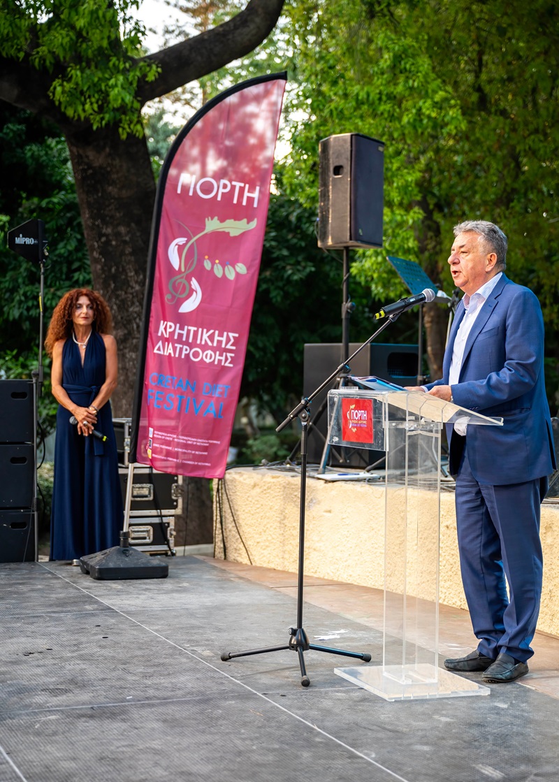 Στ. Αρναουτάκης: Στηρίζουμε τον θεσμό του διατροφικού Πολιτισμού