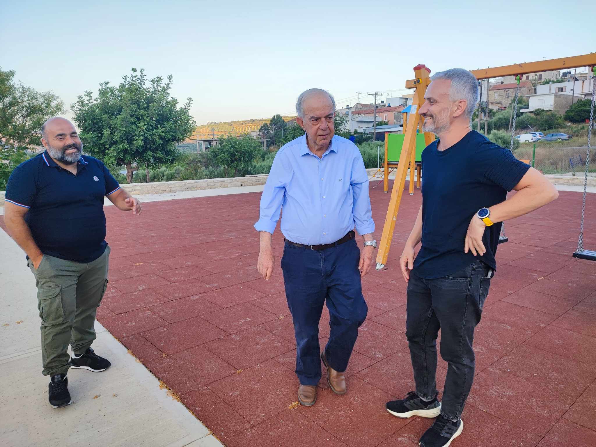 Αυγενική Γήπεδα Βασίλης Λαμπρινός Ηράκλειο