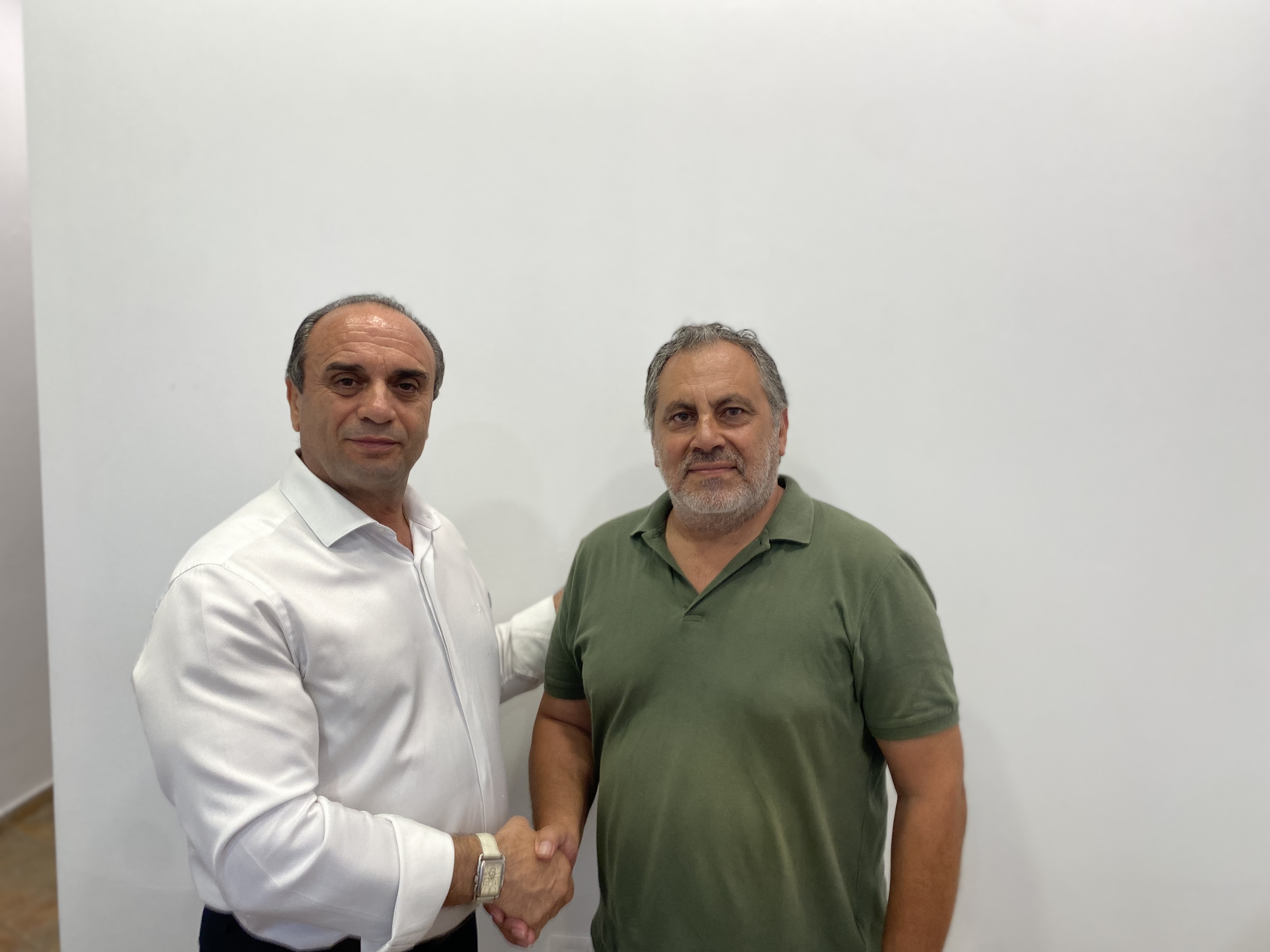 ζαρος
