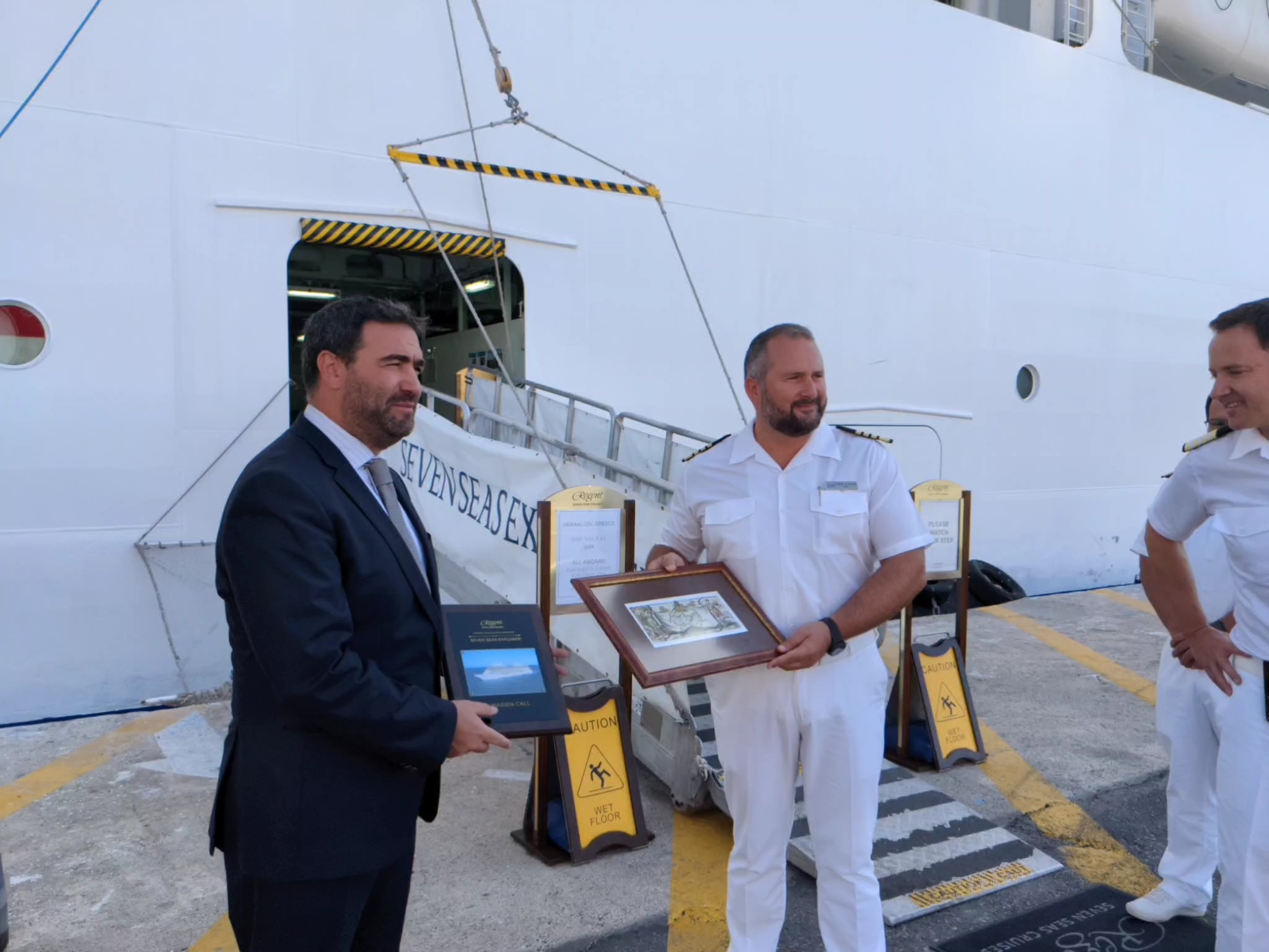 sevean seas explorer