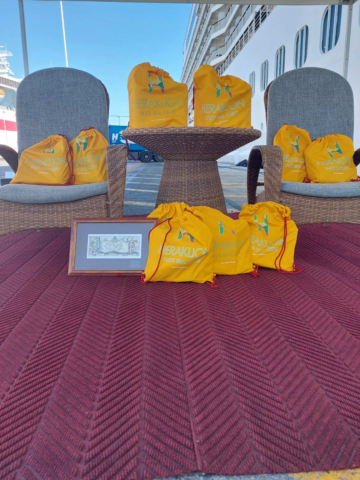 sevean seas explorer