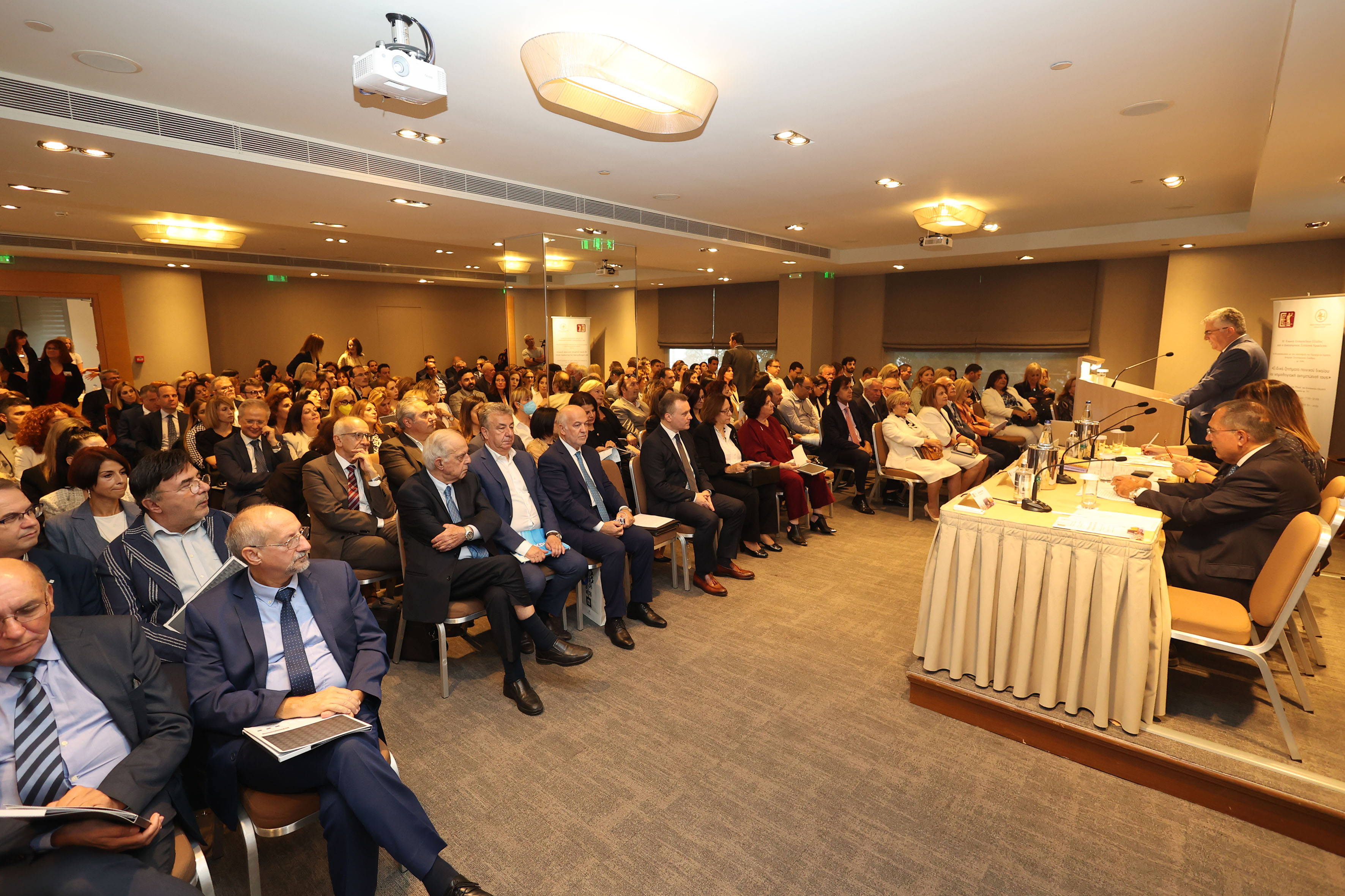 Στο επιστημονικό συνέδριο για τα ζητήματα του Ποινικού Δικαίου ο Δήμαρχος Ηρακλείου