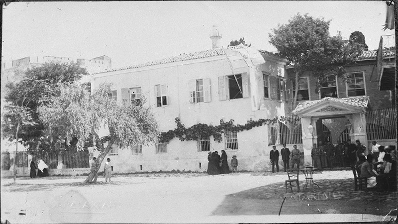 «Τσακιρμιζέ», ερωτικό τραγούδι Ερυθραίας Μικράς Ασίας. 