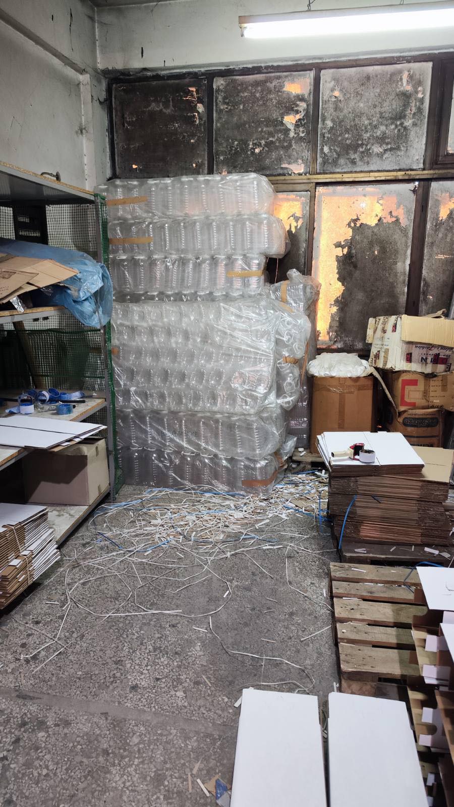 Είχαν μετατρέψει το σπίτι σε... παράνομο αποστακτήριο