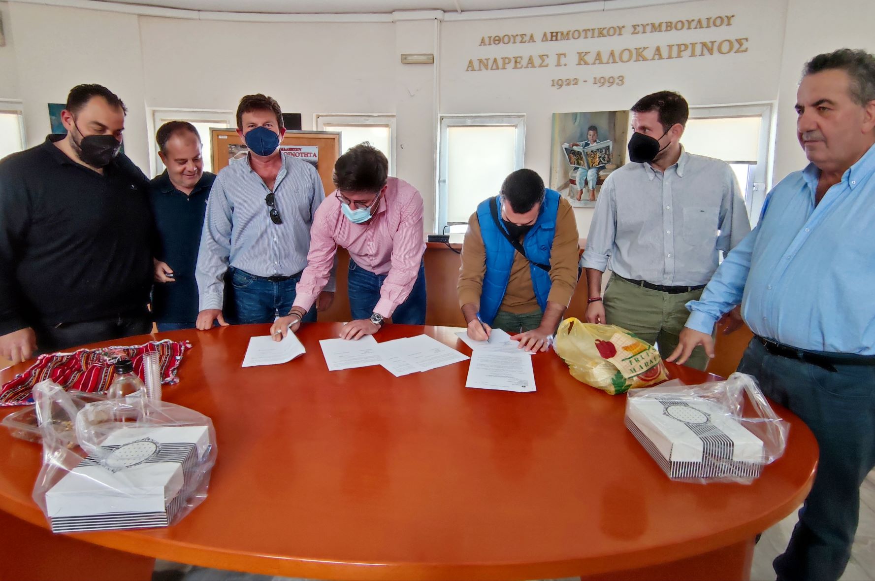 Υπογραφή σύμβασης έργου ηλεκτροφωτισμού των Κορφών