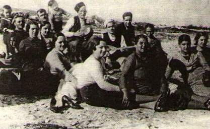 Κούλουμα Μικρασιατών προσφύγων πρώτης γενιάς στον Κουμπέ Ρεθύμνου το 1937