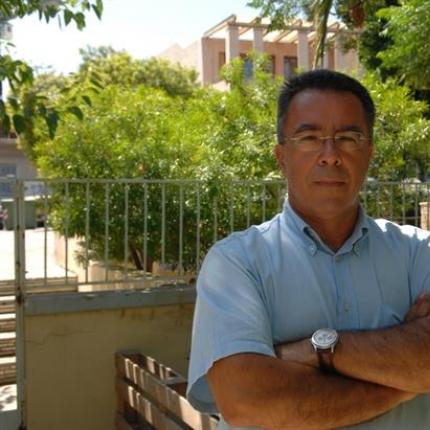 Λουμπούνης