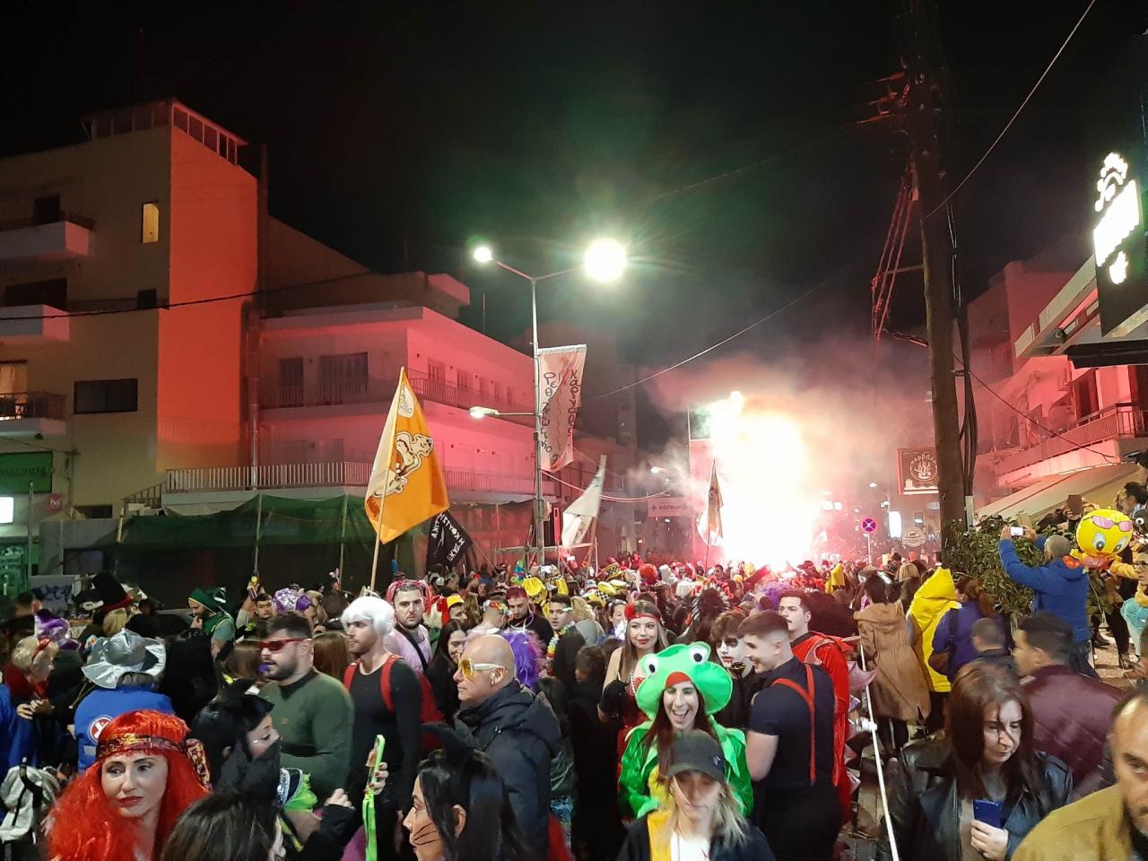 Ρέθυμνο-νυχτερινή παρέλαση