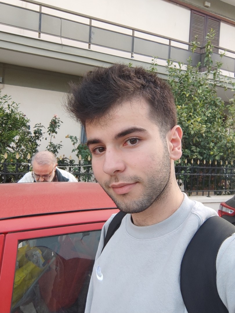 Παχουλάκης