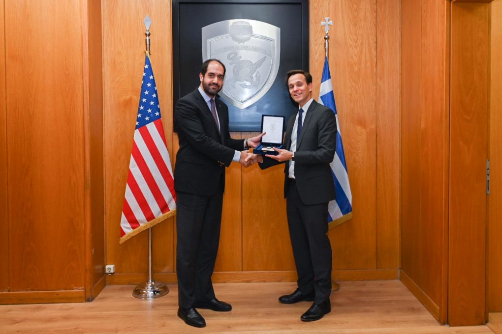 Στο πλαίσιο της επίσημης συνάντησης, επιβεβαιώθηκε ότι οι ελλη-νοαμερικανικές σχέσεις βρίσκονται στο καλύτερο σημείο της ιστορίας τους.