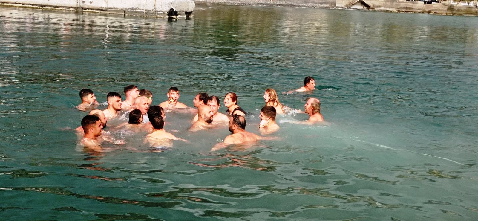 Με λαμπρότητα η τελετή καθαγιασμού των υδάτων στο Δήμο Μινώα Πεδιάδας