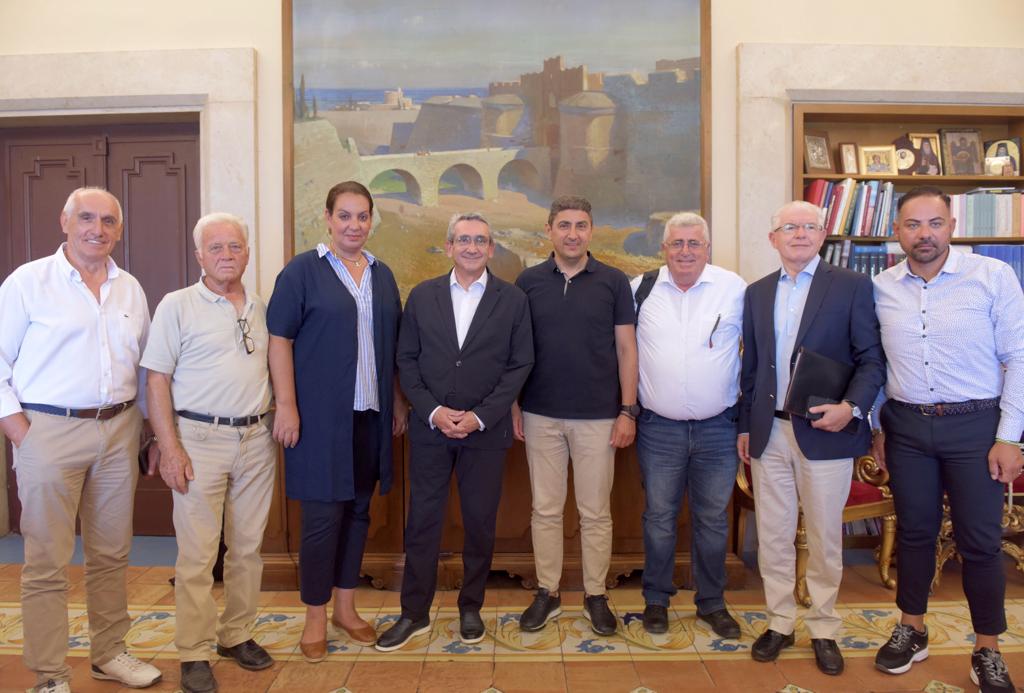 Αυγενάκης: «Η Ρόδος δοκιμάσθηκε αλλά δεν γονάτισε. Παραμένει όρθια»