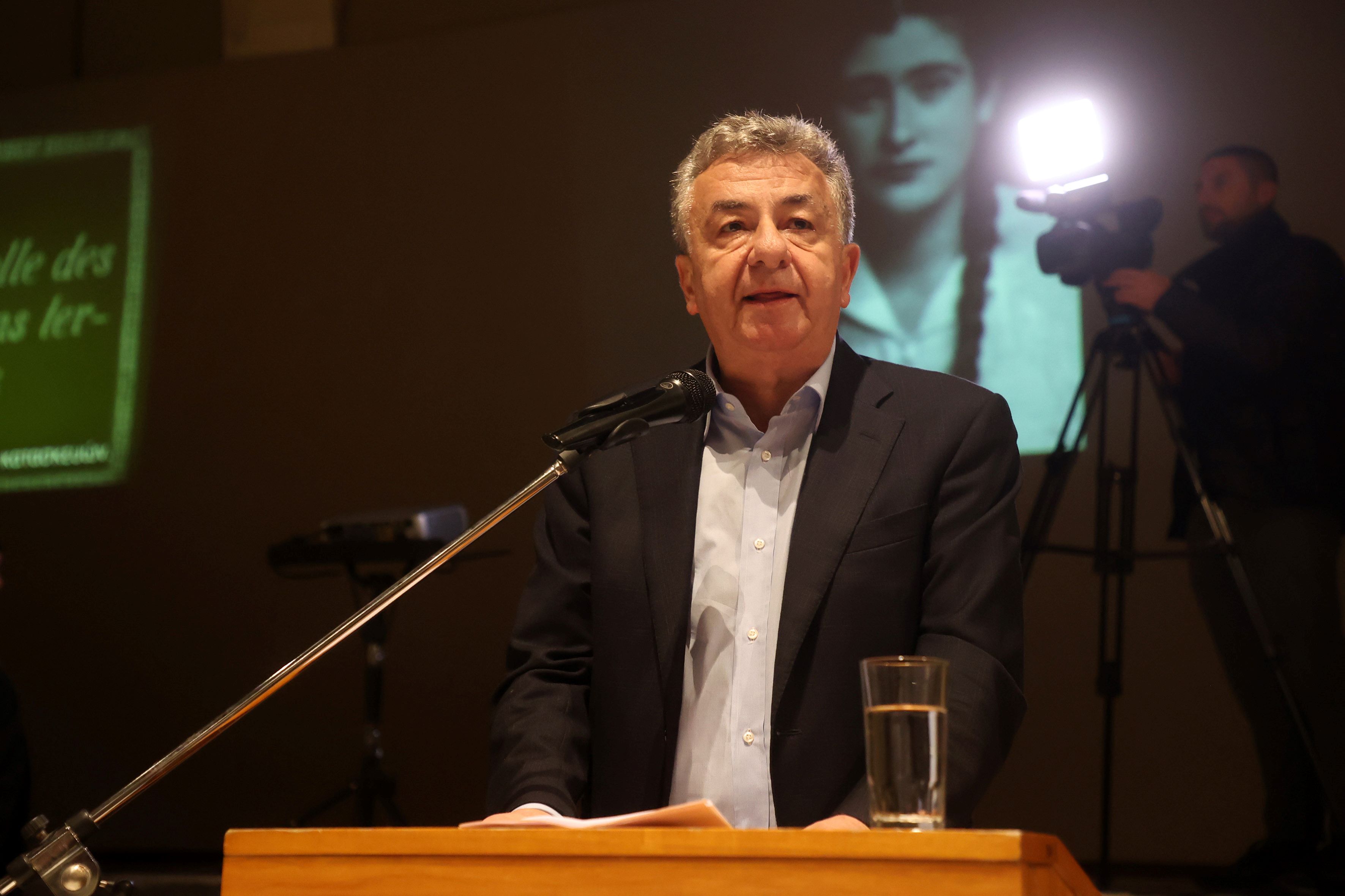 Στ. Αρναουτάκης: Μεγάλη η συμβολή των προσφύγων στην Κρήτη. Κιβωτός γνώσης η έκθεση 
