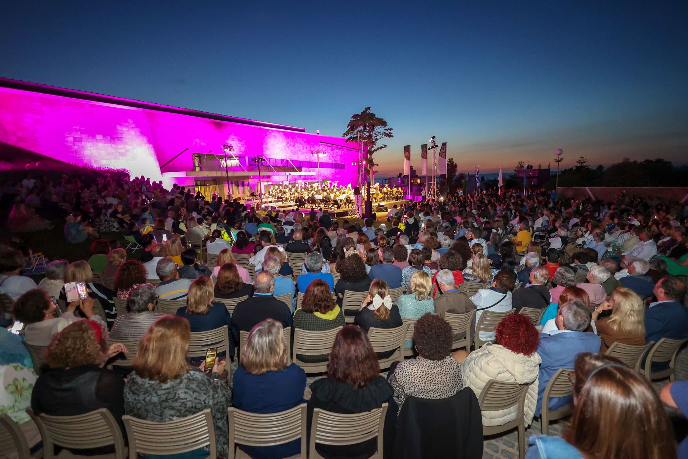Αναχώρησε για την Αθήνα με ευχαριστίες η Κρατική ορχήστρα.