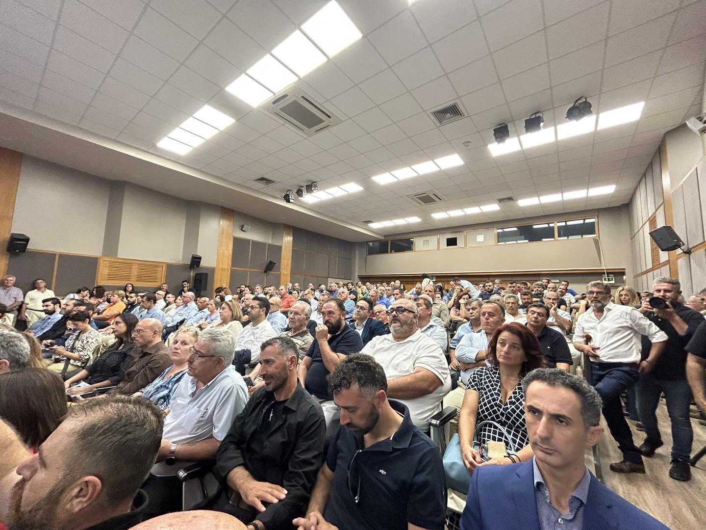 ΑΥΓΕΝΑΚΗΣ: ΤΟ ΖΗΣΑΜΕ... ΒΙΟΛΟΓΙΚΑ