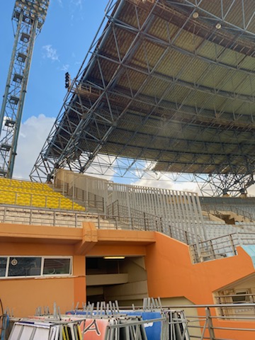 pagkritio stadio stegastro...................