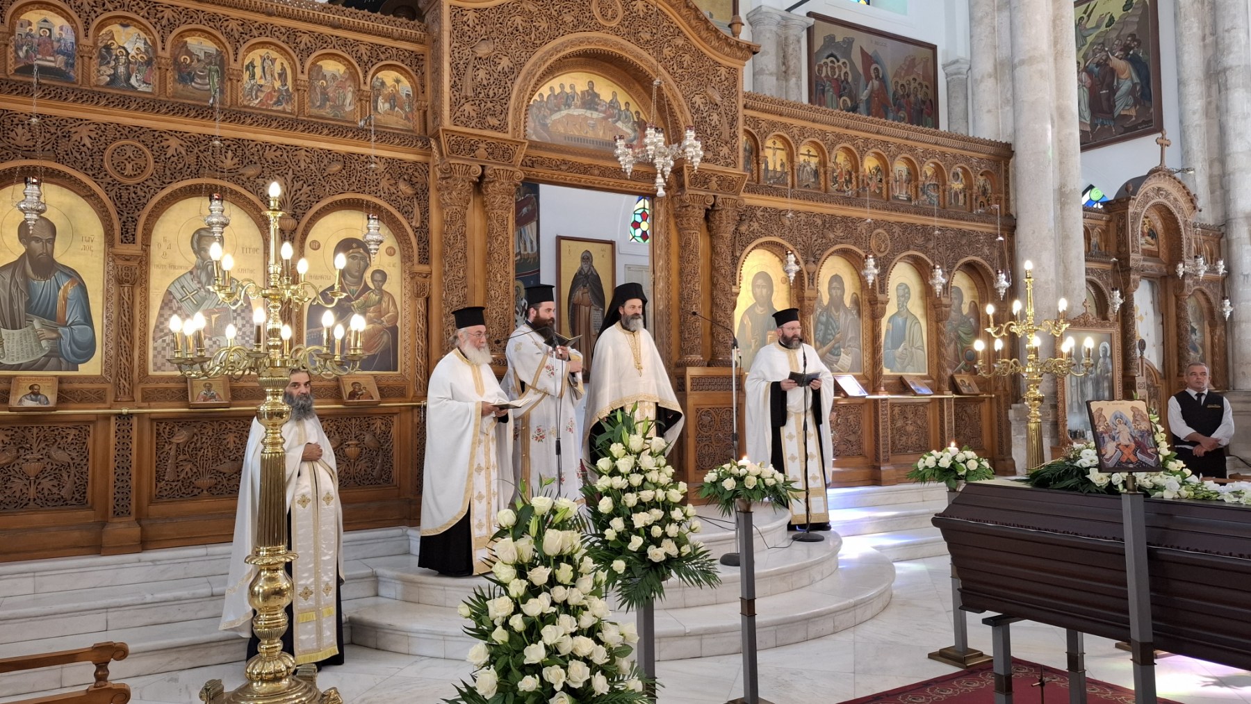 Κηδεία Παπαστεφανάκη Ηράκλειο