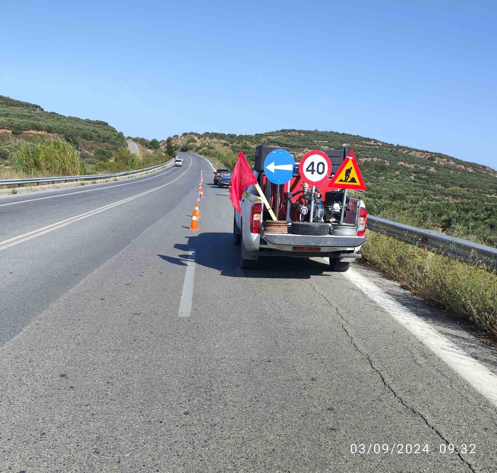 Συνεχίζεται η καθαριότητα των περιφερειακών δρόμων του Δήμου Μινώα Πεδιάδας