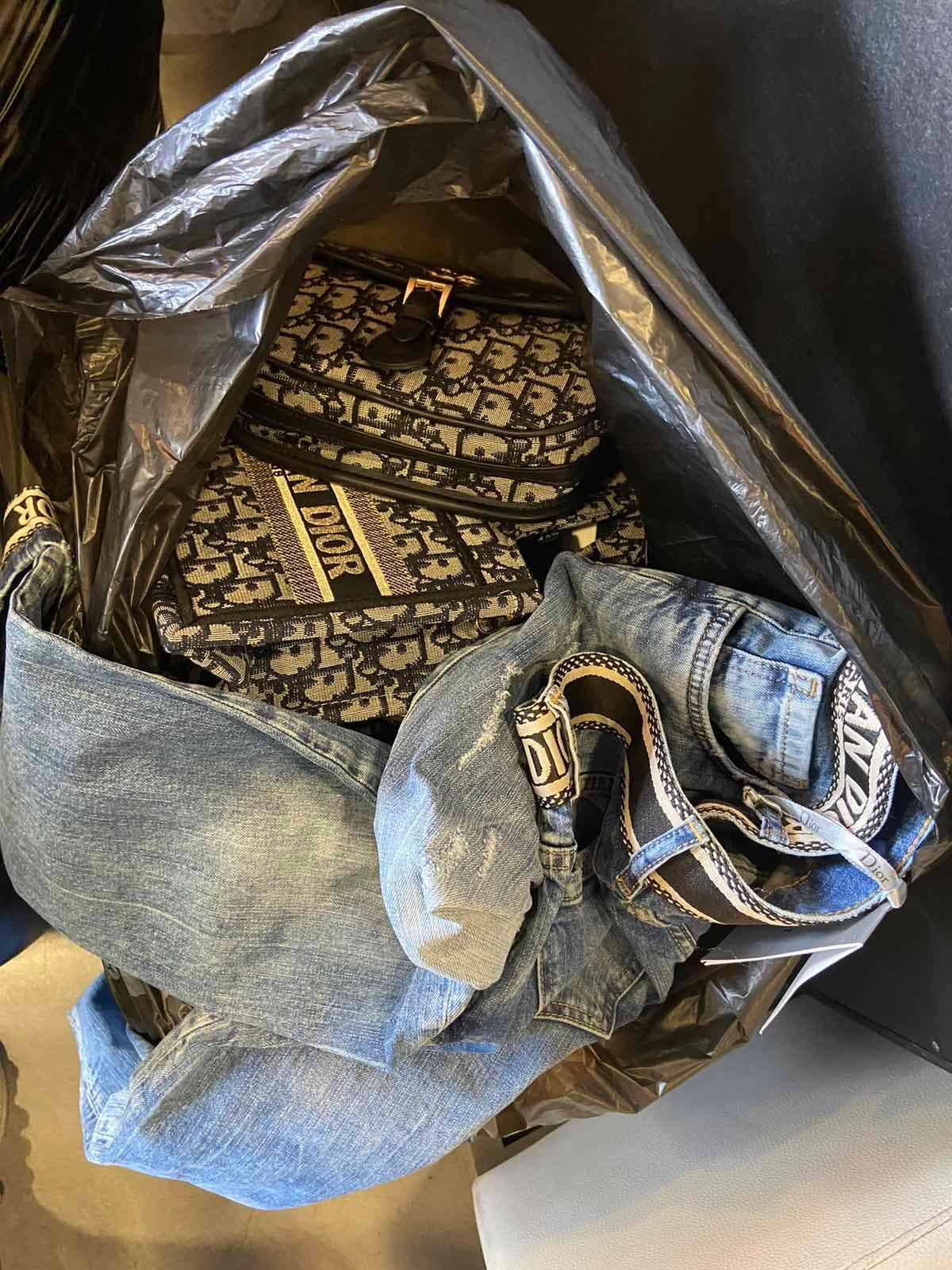 μαιμου προιοντα