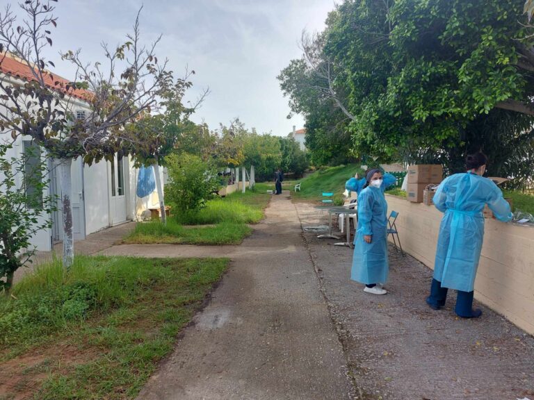 μετανάστες