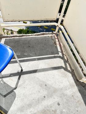 Μπαλκόνι-ΠΑΓΝΗ