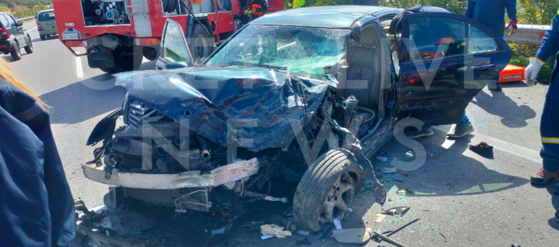 Σοβαρό τροχαίο με εγκλωβισμό στον κόμβο Σκαλανίου - Φωτογραφίες