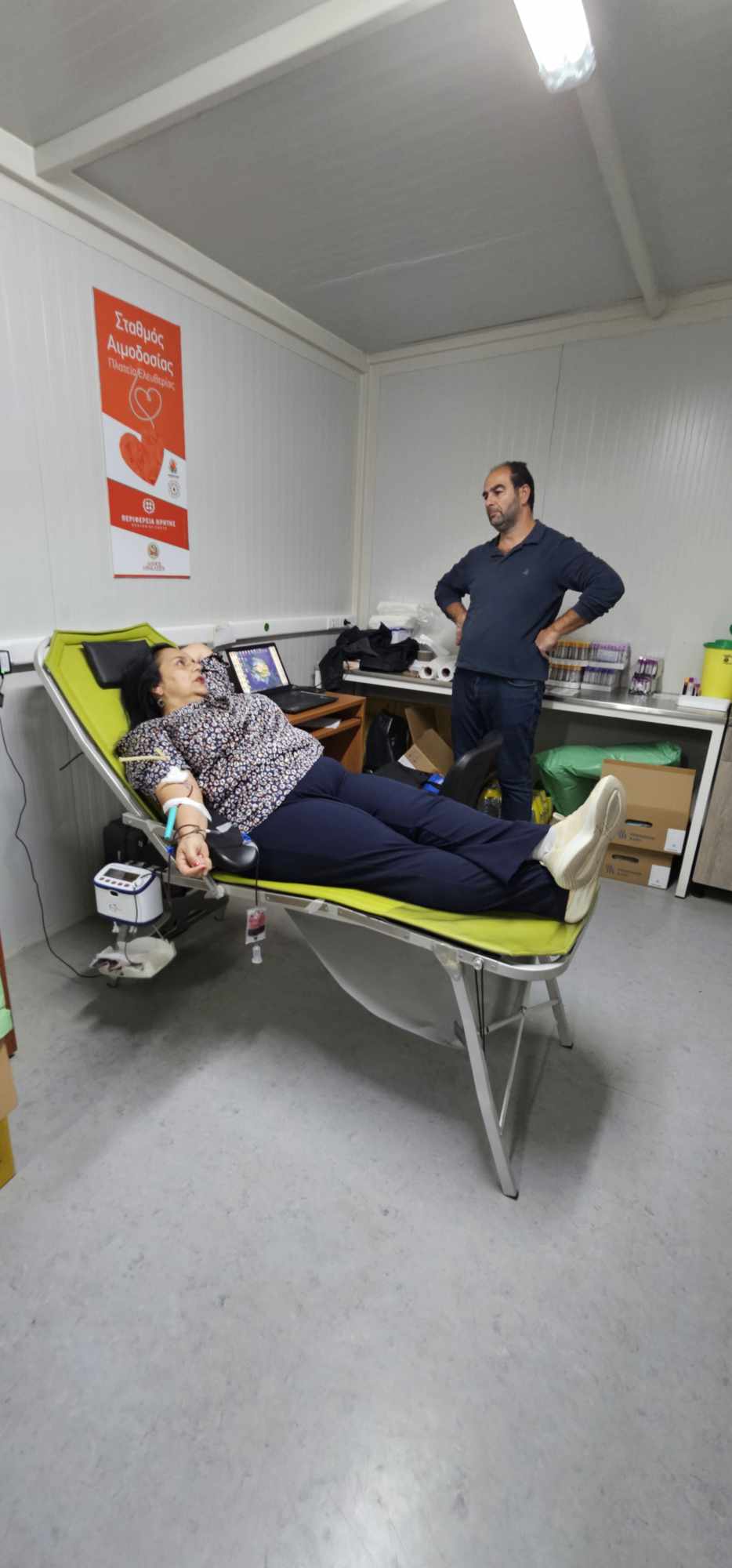 Στην Πλατεία Δασκαλογιάννη μεταφέρθηκε η μονάδα αιμοδοσίας