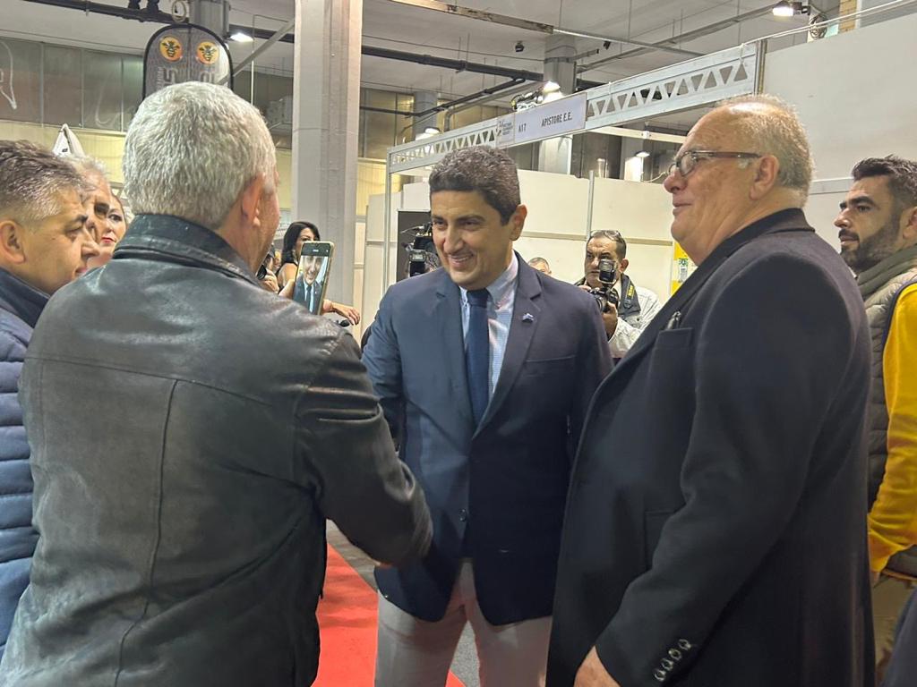 Στο 14ο Φεστιβάλ Μελιού ο ΥπΑΑΤ, Λευτέρης Αυγενάκης