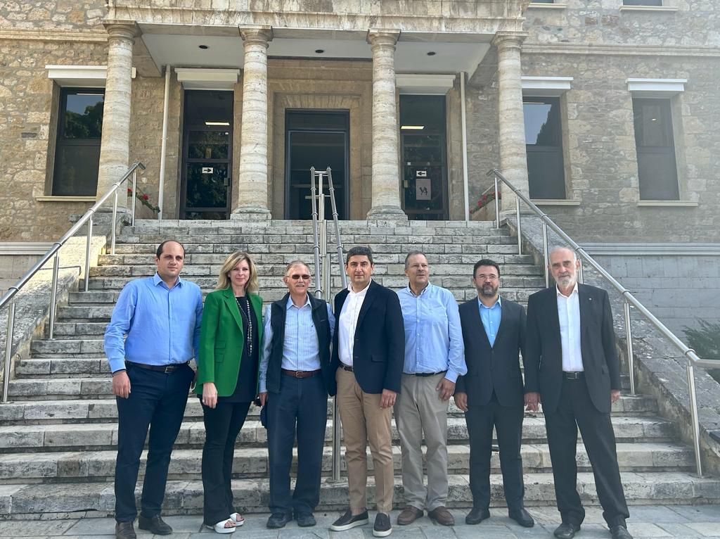 Αυγενάκης Αμερικανική Γεωργική Σχολή