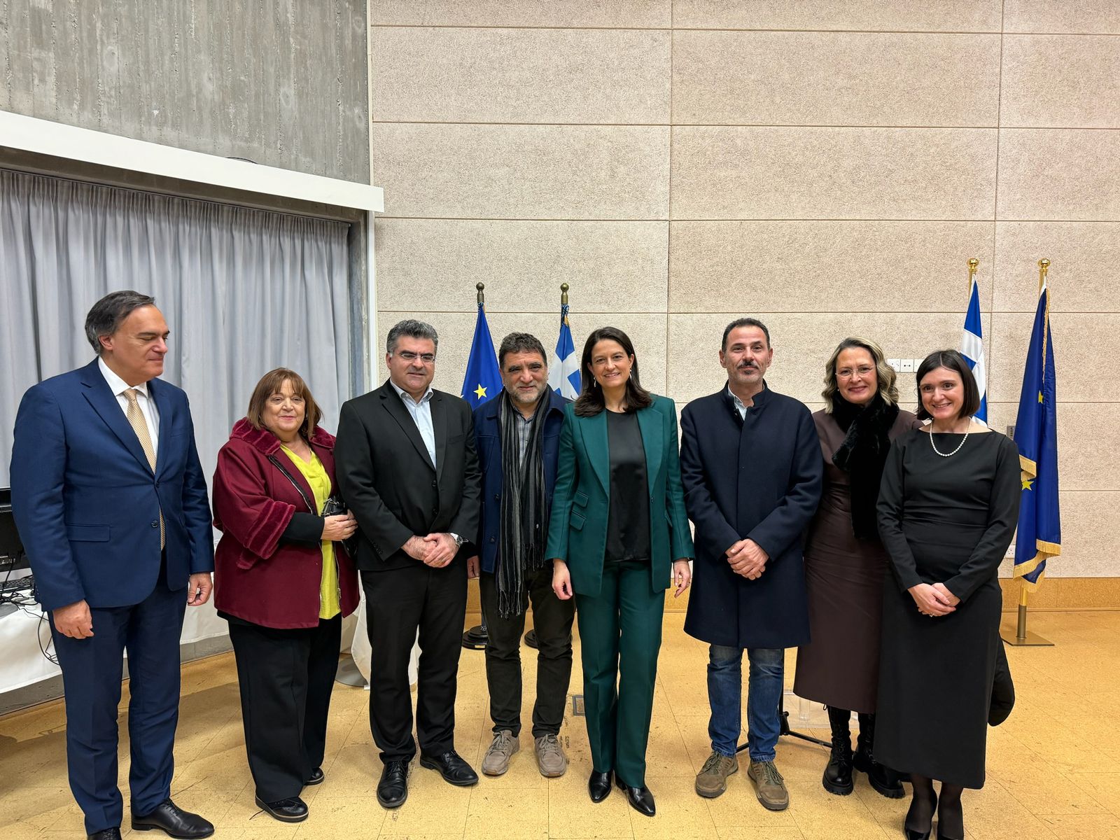 Ενημέρωσε Έλληνες εκλογείς της Κύπρου για την επιστολική ψήφο η Κ. Κεραμέως