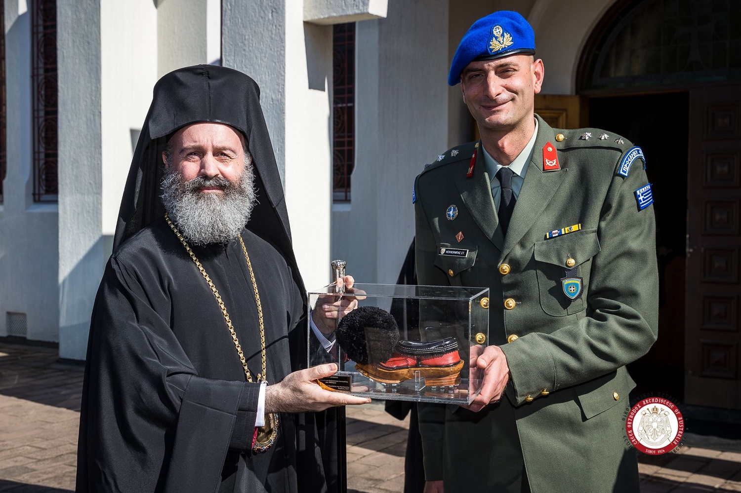 Αρχιεπίσκοπος Αυστραλίας Εύζωνες