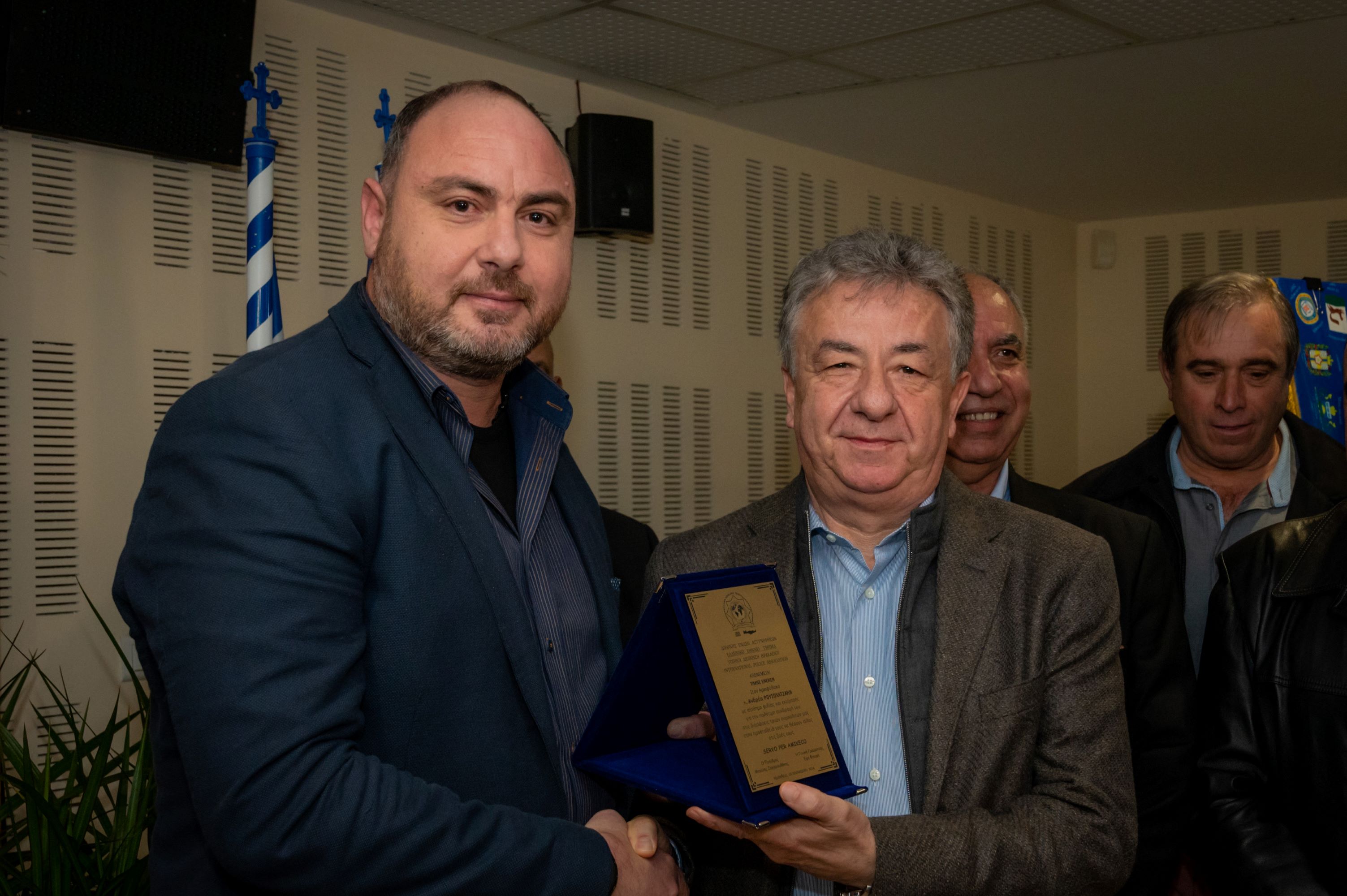 Επίτιμο μέλος της Διεθνούς Ένωσης Αστυνομικών-διοίκηση Ηρακλείου ο Περιφερειάρχης Κρήτης