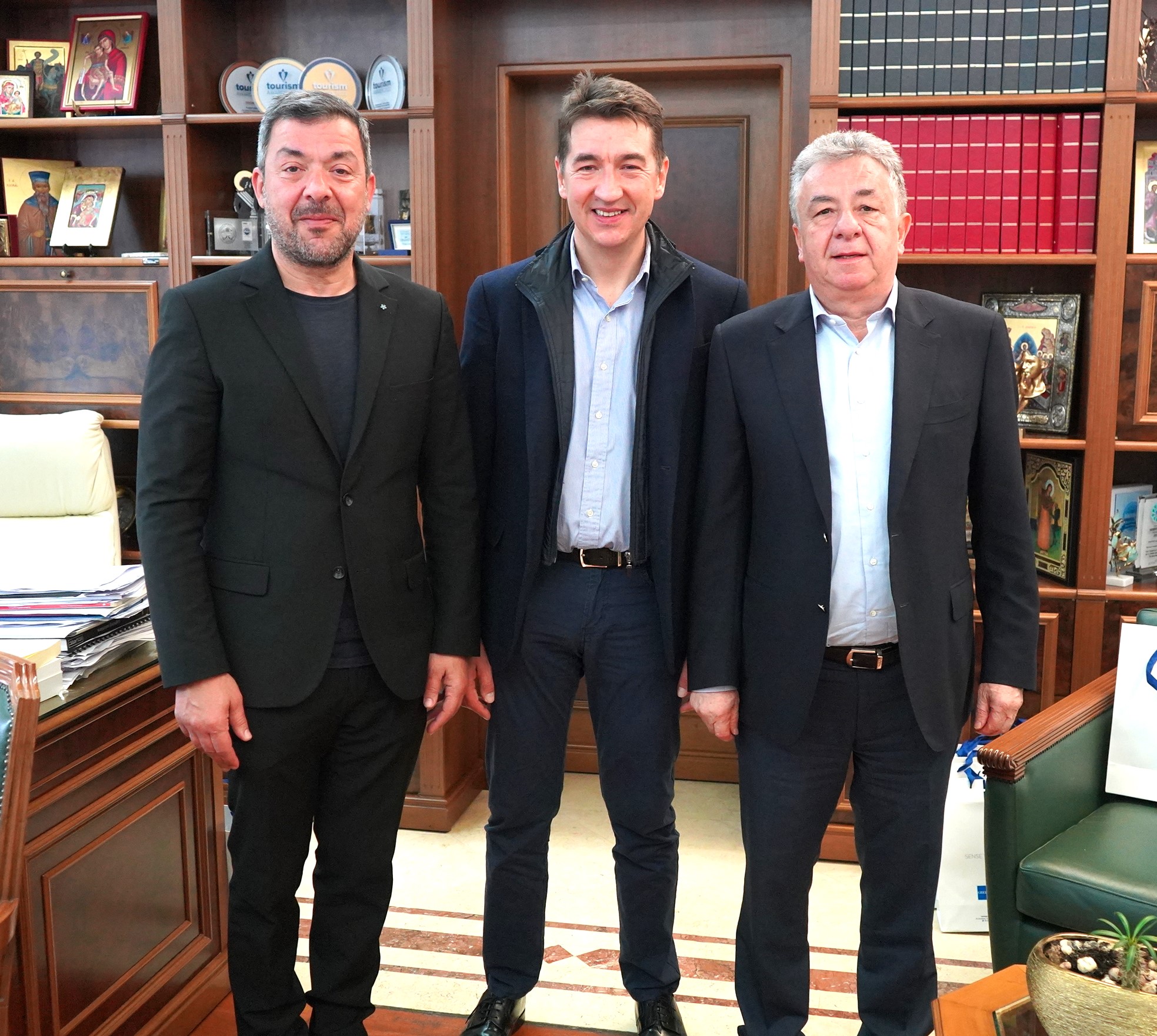 Σερβία Αρναουτάκης Κρήτη