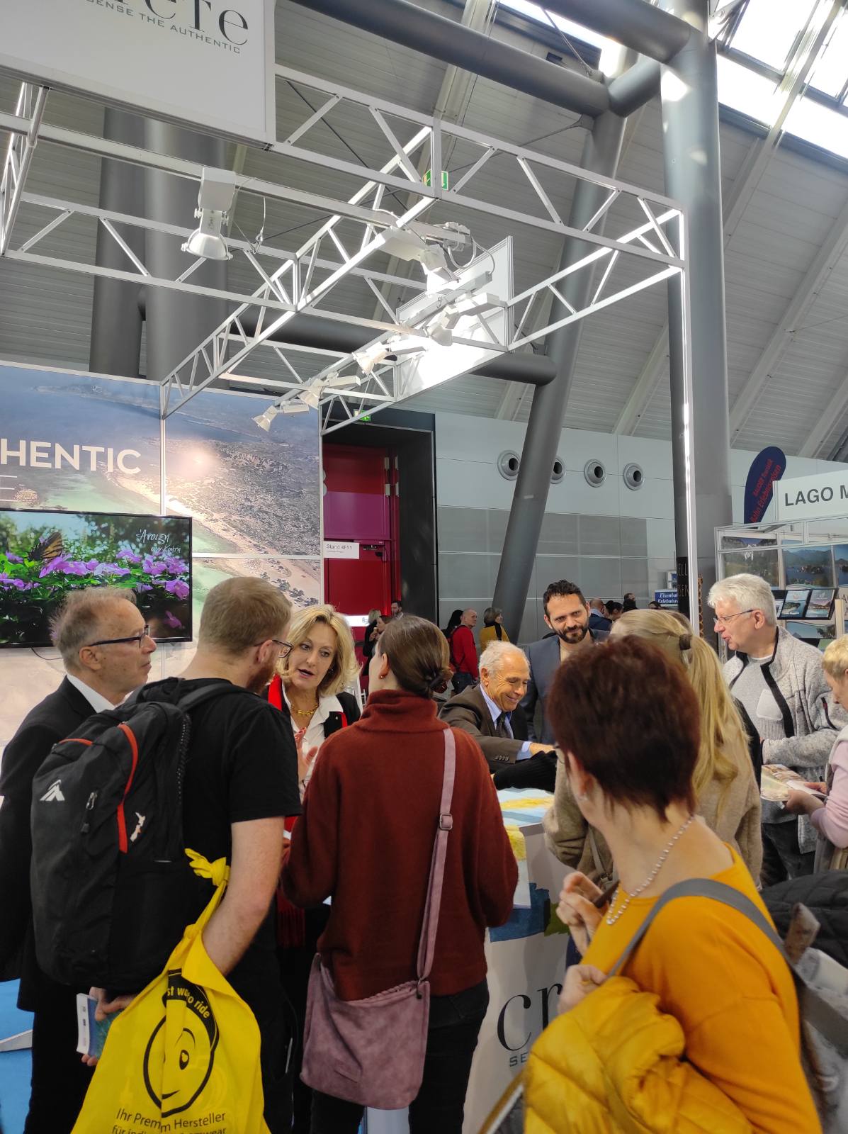 περιφερεια κρητης εκθεση γερμανια