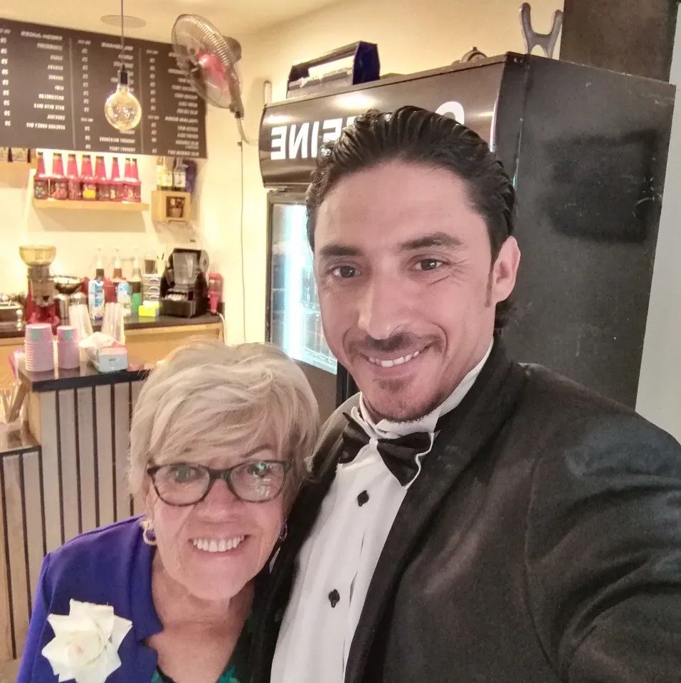 γάμος tesco βίζα