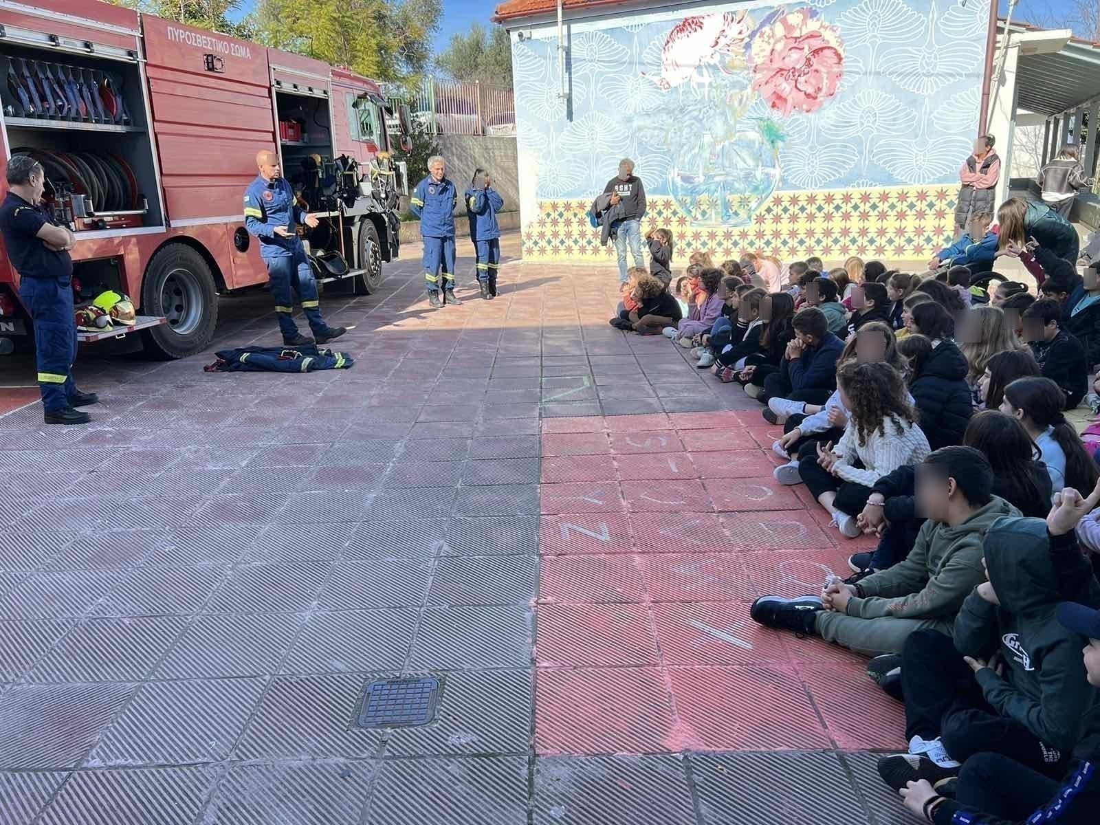 Πυροσβέστες Βαρύπετρο