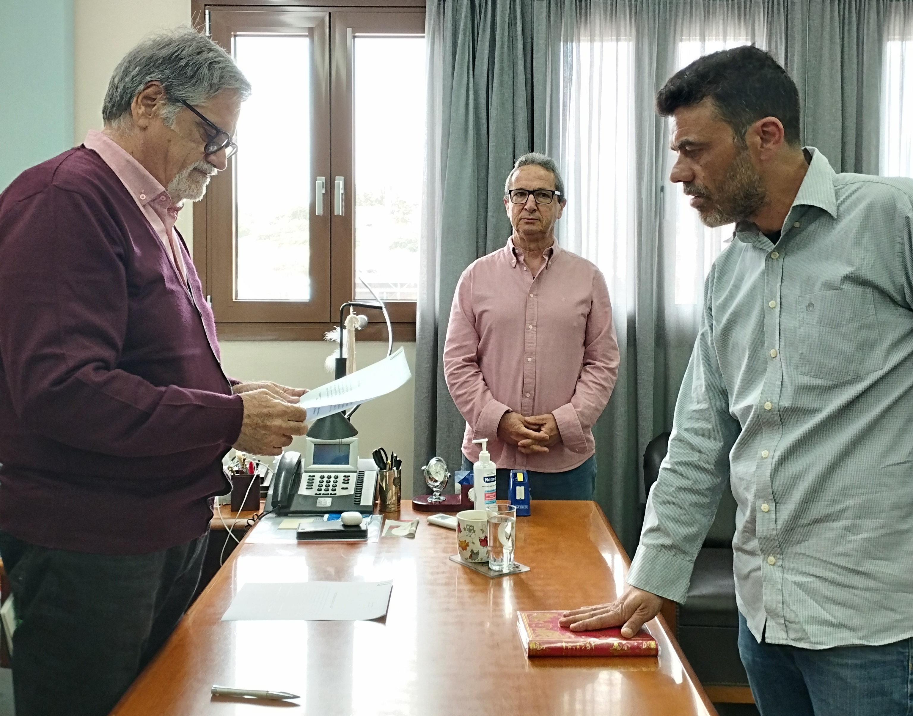 Δήμος Αγίου Νικολάου Αντώνης Ζερβός Ορκωμοσία υπάλληλος Λασίθι