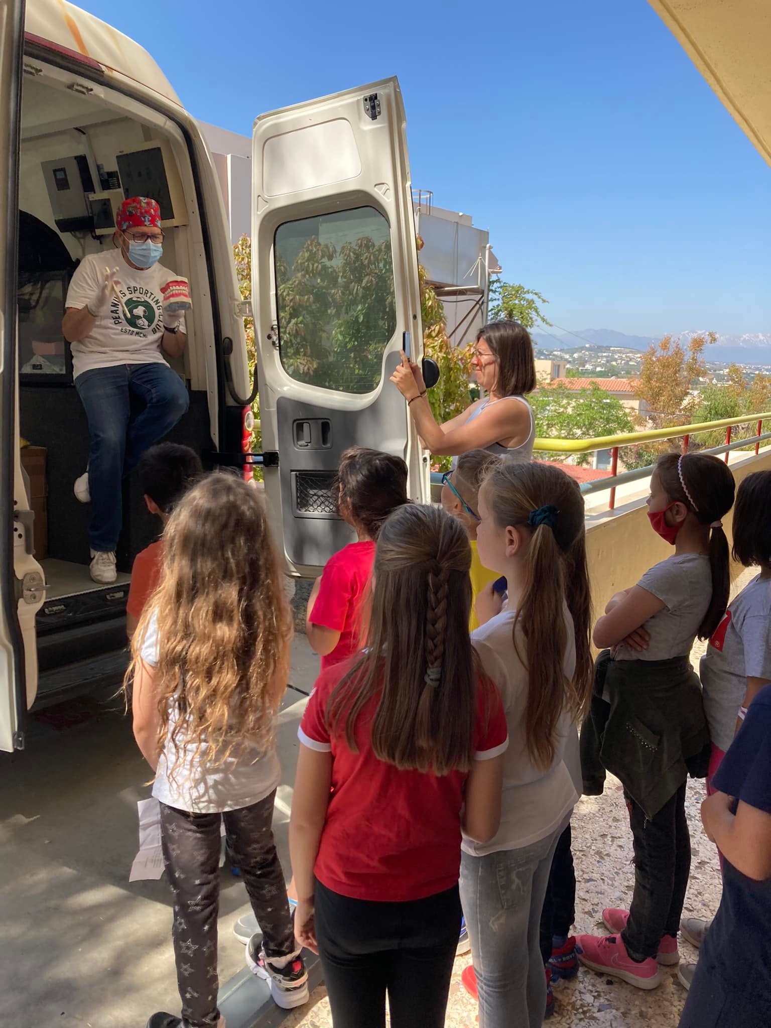 μονάδα οδοντιατρικής