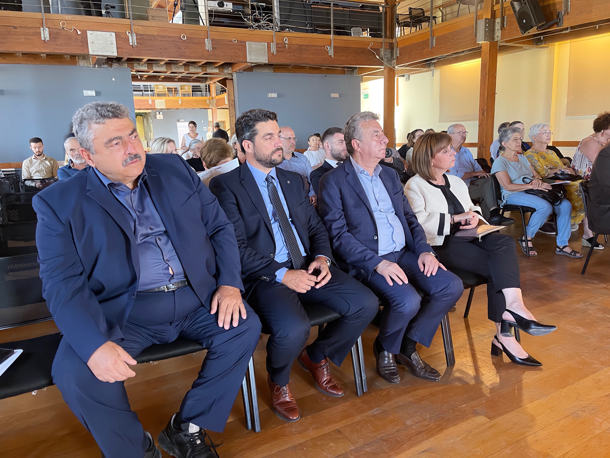 Ο Περιφερειάρχης Κρήτης στα εγκαίνια του 2ου φεστιβάλ βιβλίου Χανίων που διοργανώνεται από το Δήμο Χανίων και την Περιφέρεια Κρήτης