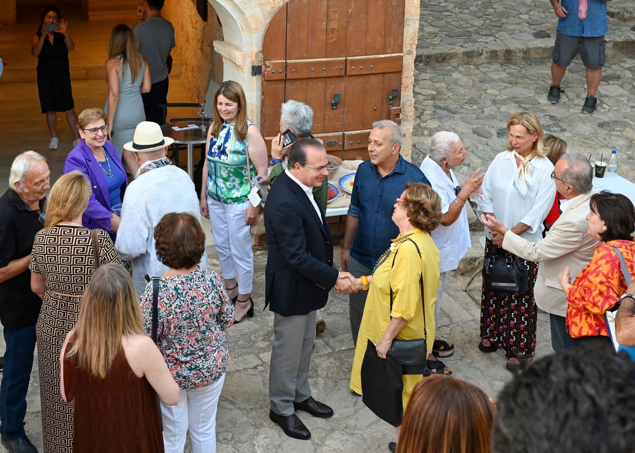 Με μεγάλη επιτυχία η Έκθεση Κρητικού Κρασιού στο Φρούριο Φορτέτζας