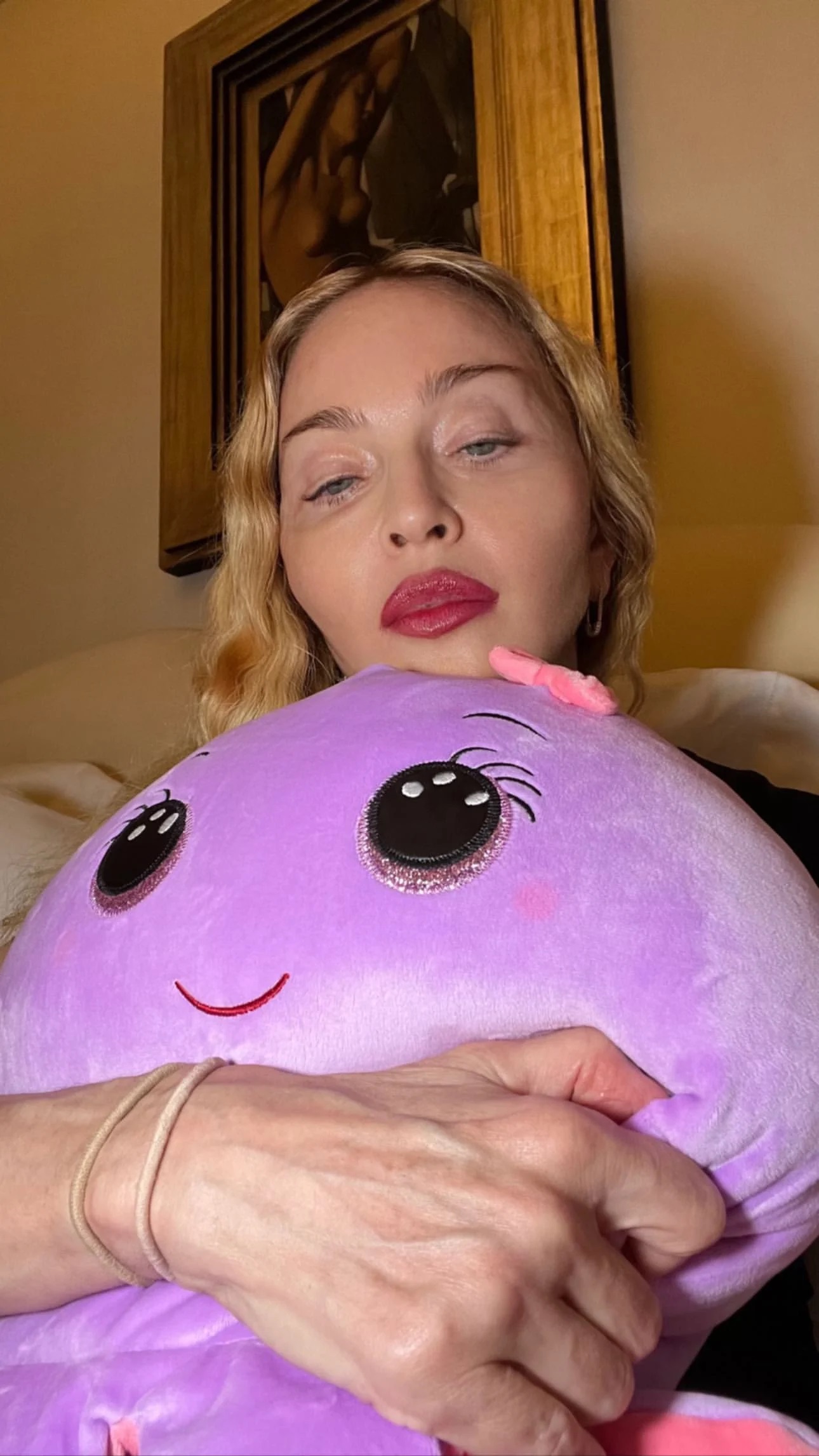 Μαντόνα social media Instagram