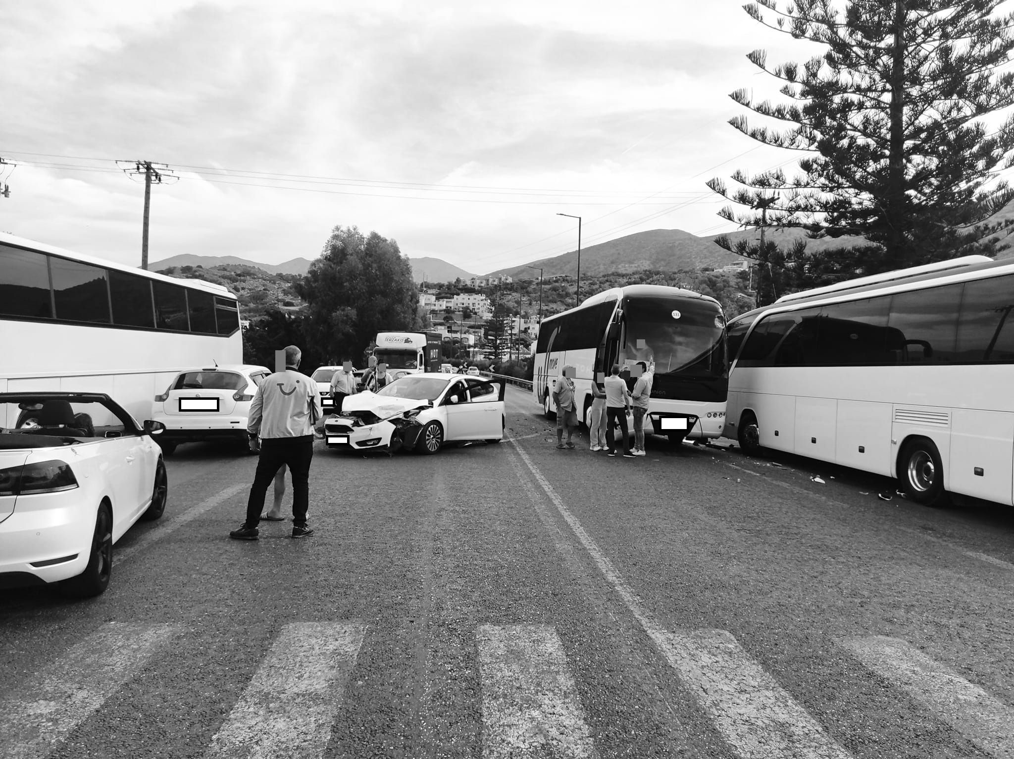 τροχαίο Σταλίδα Ηράκλειο τραυματίας ΕΚΑΒ