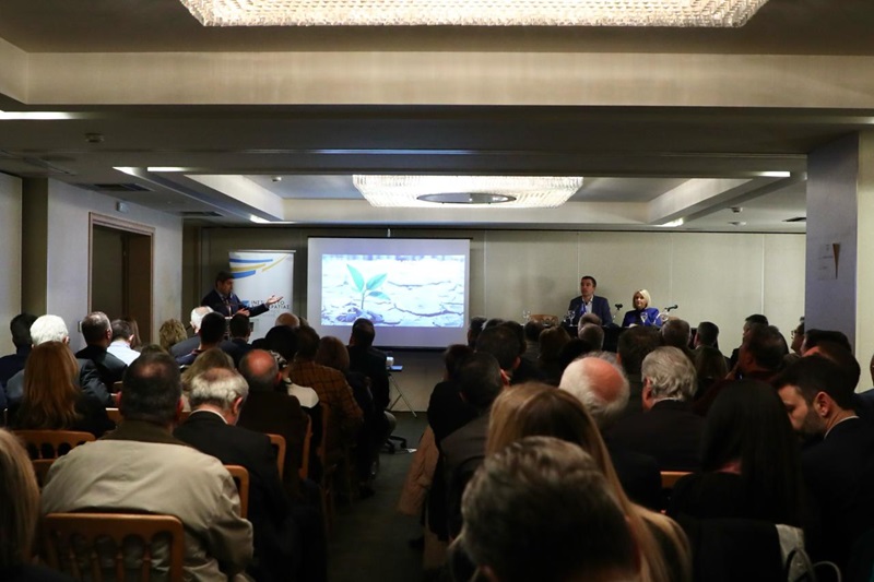 Αυγενάκης: Να δούμε το θέμα της κλιματικής κρίσης συλλογικά 