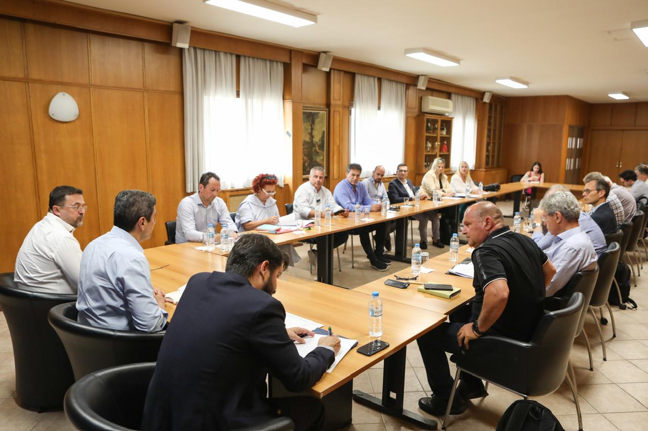 Αυγενάκης Διεπαγγελματικές