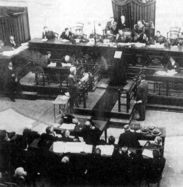 στρατοδικείο