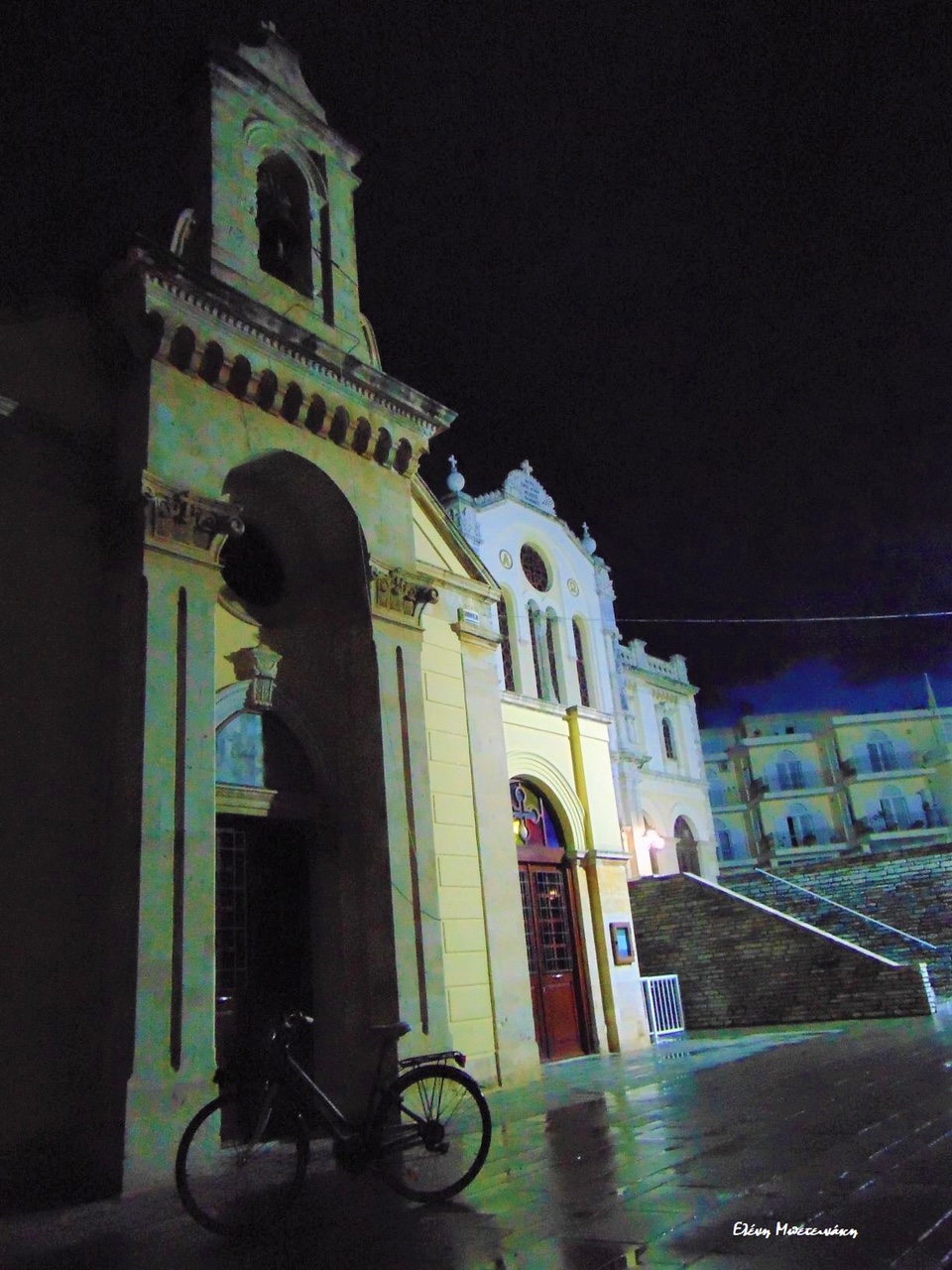 αγιος μηνας